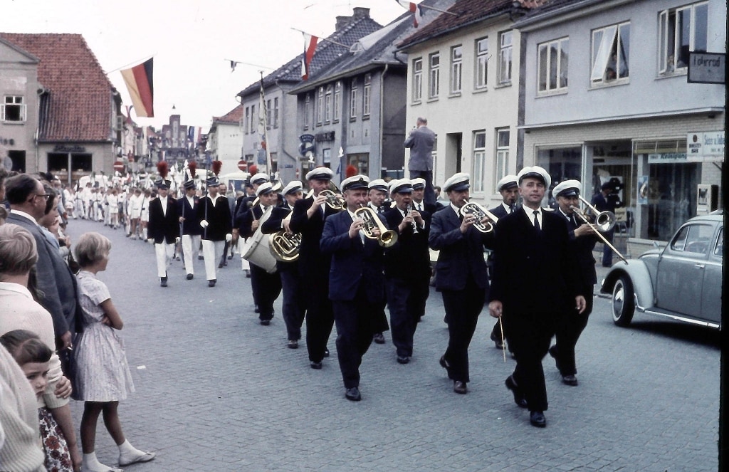Vogelschießen Marktplatz 06.1960