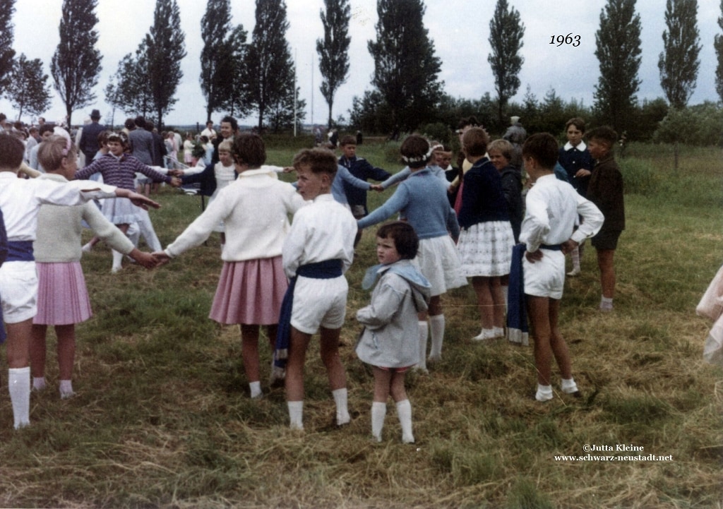 1963 Kindervogelschießen auf dem Gogenkrog