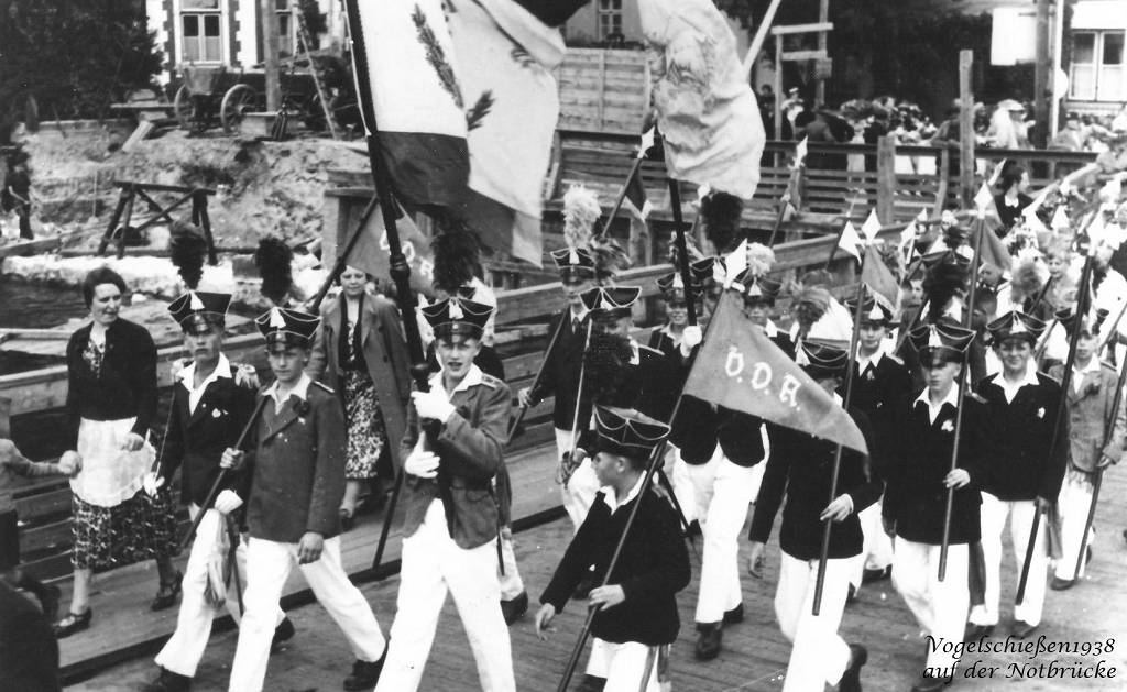 Vogelschießen 1938 auf der Notbrücke