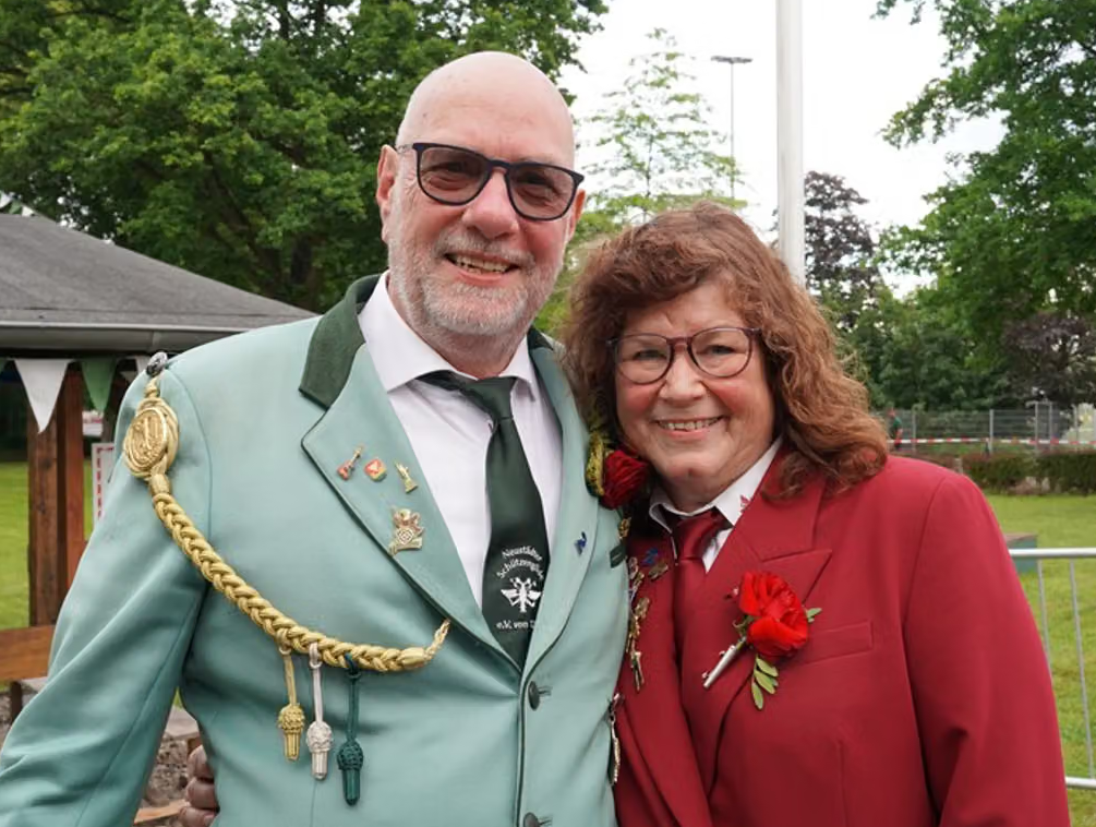 Klaus Fenske mit seiner Partnerin Heidi, Gildekönig 2026